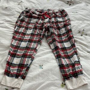 Old Navy Women's Plaid Pajama Pants - Red, Blue, White